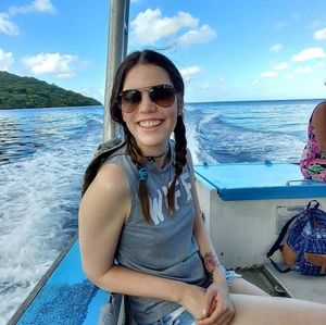 Meet your Posher, Arien